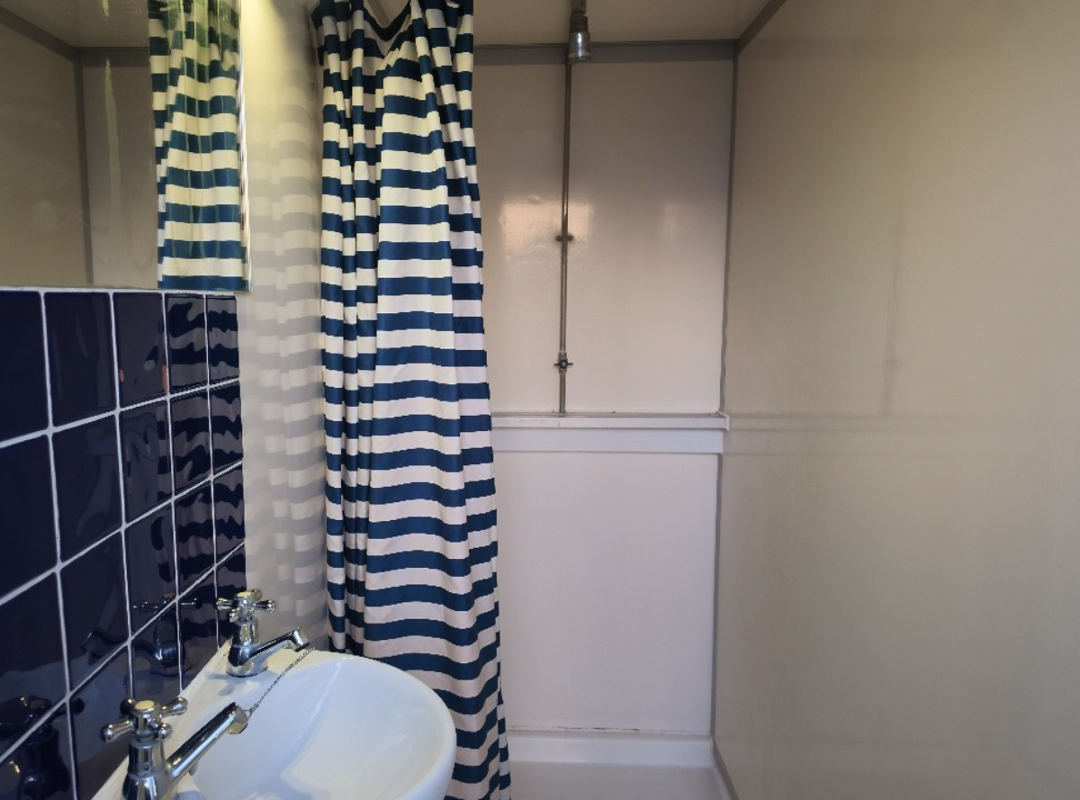 Block of showers